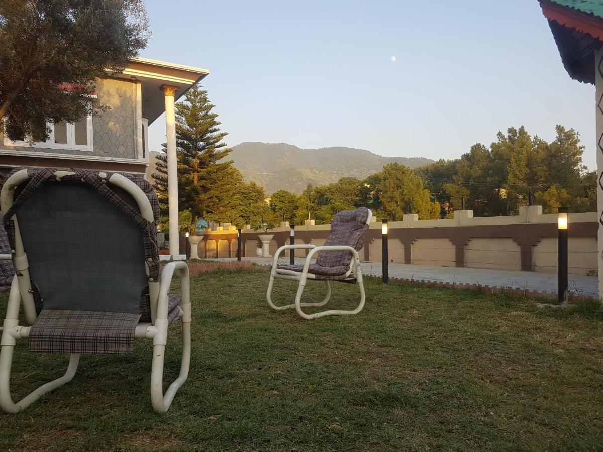 Republika Central Mansehra Buitenkant foto