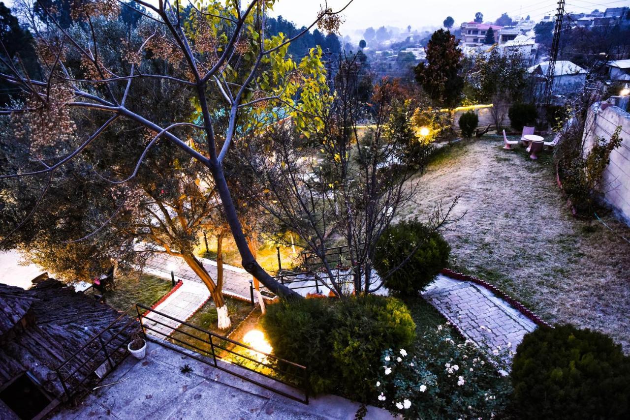 Republika Central Mansehra Buitenkant foto